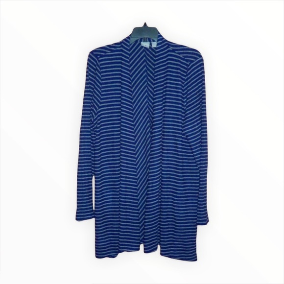 CHICO'S ZENERGY Plush Soft Chevron Stripe Cardigan Sz 1 M (8/10) NWOT - Picture 2 of 10